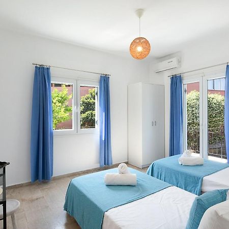 Irini Apartments And Studios 阿齐欧斯·贡多斯 外观 照片